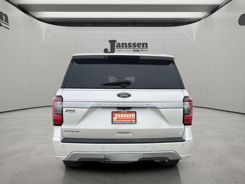 Used 2019 Ford Expedition Platinum AWD/4WD image 3