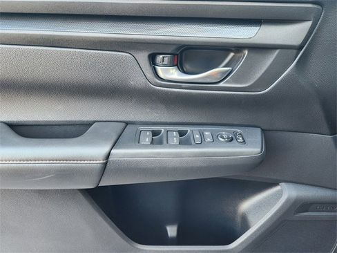 Used 2025 Honda CR-V Sport image 24