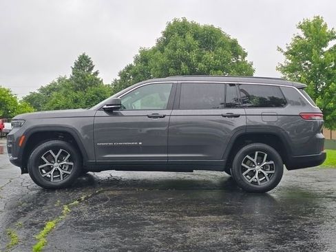 Used 2024 Jeep Grand Cherokee L Limited AWD/4WD image 27