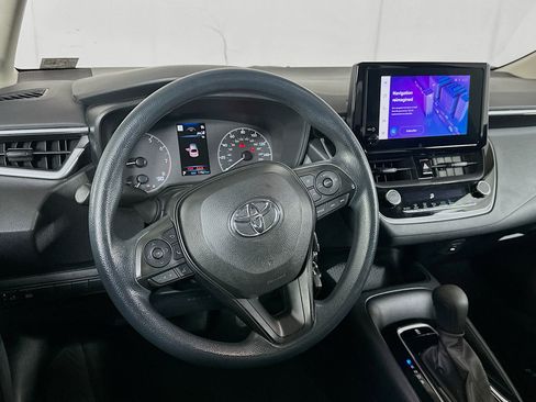 Used 2023 Toyota Corolla LE image 18