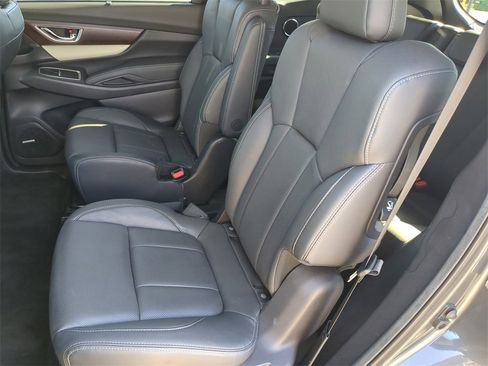 Used 2022 Subaru Ascent Touring image 17