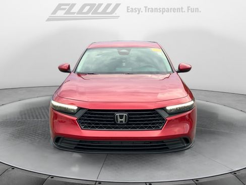 Certified 2025 Honda Accord LX image 3