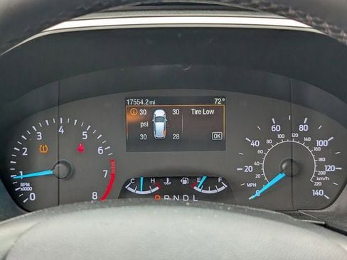 Used 2022 Ford Escape SE w/ SE Sport Appearance Package FWD image 14