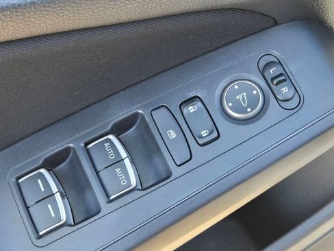 Used 2022 Honda Civic Sport image 16