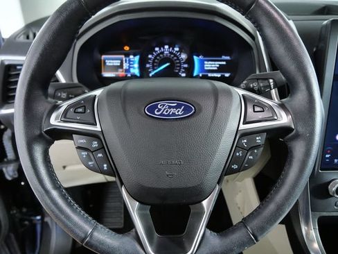 Used 2023 Ford Edge Titanium w/ Equipment Group 301A AWD/4WD image 21
