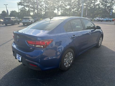 Used 2020 Kia Rio S FWD image 6