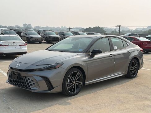 New 2026 Toyota Camry XSE FWD image 2