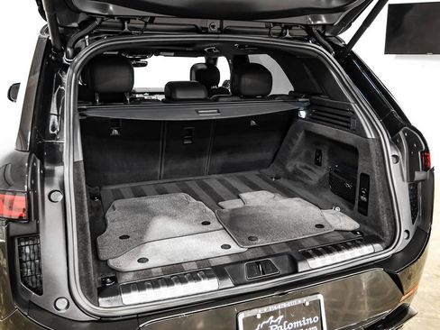 Used 2024 Land Rover Range Rover Sport Dynamic SE image 51