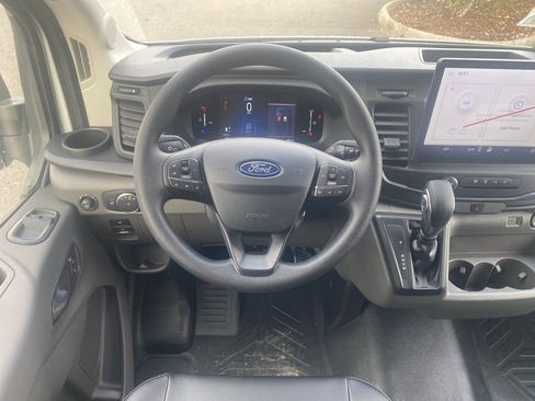 New 2026 Ford Transit 250 148 Medium Roof Extended AWD w/ Load Area Protection Package image 18