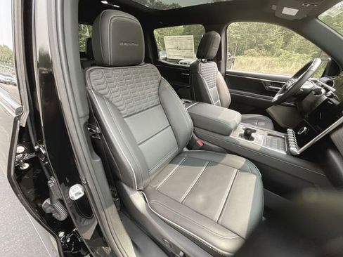 New 2025 GMC Sierra EV Denali image 33