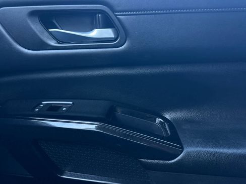 Certified 2022 Nissan Pathfinder SV image 22