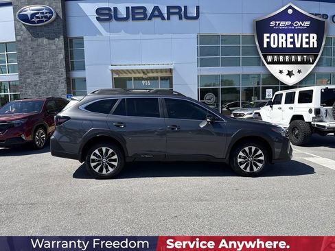 New 2025 Subaru Outback Limited image 9