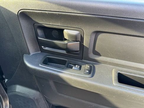 Used 2016 RAM 2500 Tradesman w/ Chrome Appearance Group image 22