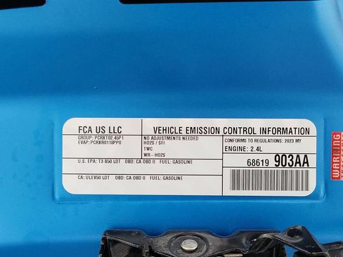 Certified 2023 Jeep Cherokee Altitude Lux image 24