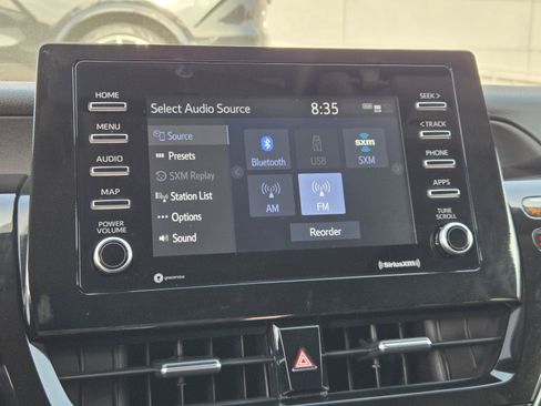 Used 2024 Toyota Camry SE FWD image 9