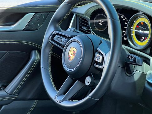 Certified 2022 Porsche 911 Turbo S AWD/4WD image 17