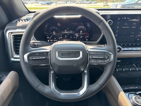 New 2026 GMC Canyon Denali AWD/4WD image 24