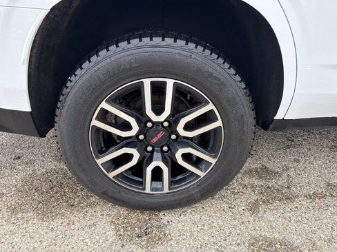 Used 2022 GMC Yukon AT4 w/ Max Trailering Package AWD/4WD image 19