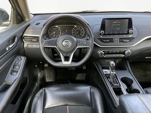 Used 2022 Nissan Altima 2.5 SR image 5