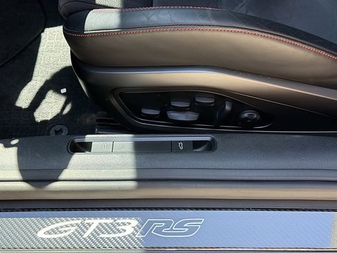 Used 2024 Porsche 911 GT3 RS w/ Weissach Package image 19