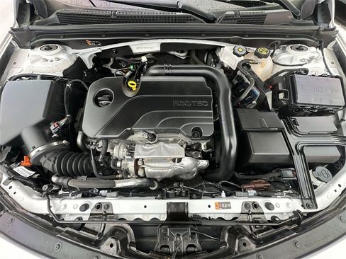 Used 2023 Chevrolet Malibu LT image 17