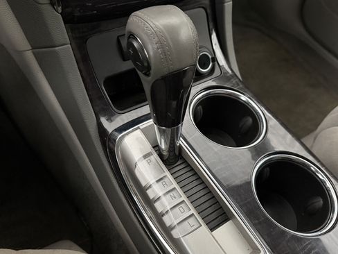 Used 2017 Buick Enclave Convenience FWD image 24