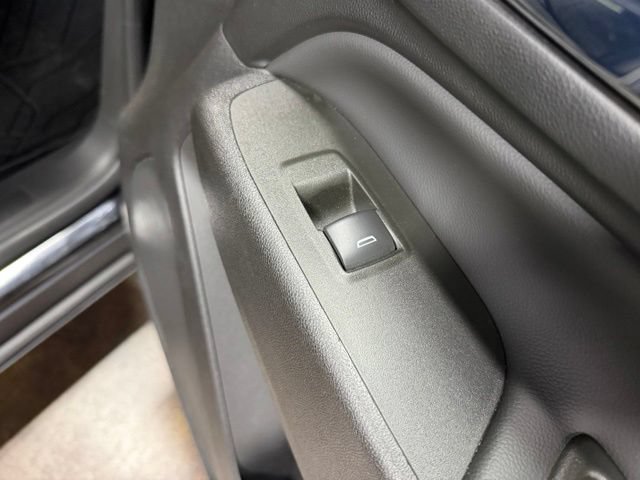 Used 2024 Chevrolet Equinox LT w/ LPO, Floor Liner Package FWD image 27