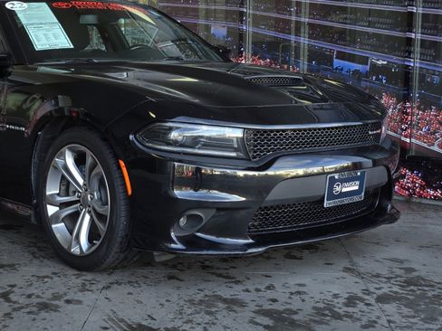 Used 2022 Dodge Charger R/T image 2
