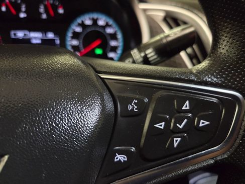Used 2024 Chevrolet Malibu LS FWD image 18