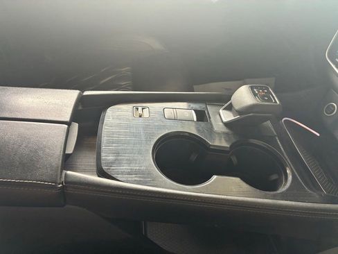 Used 2021 Nissan Rogue Platinum FWD image 7