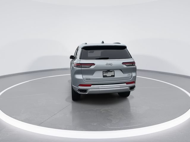 Used 2024 Jeep Grand Cherokee L Overland w/ Trailer Tow Package AWD/4WD image 7