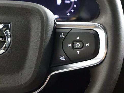 Used 2022 Volvo XC40 P8 Recharge Ultimate AWD/4WD image 23