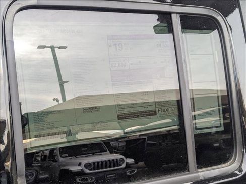 New 2026 Jeep Gladiator Mojave AWD/4WD image 18