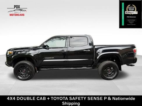 Used 2021 Toyota Tacoma Limited AWD/4WD image 2