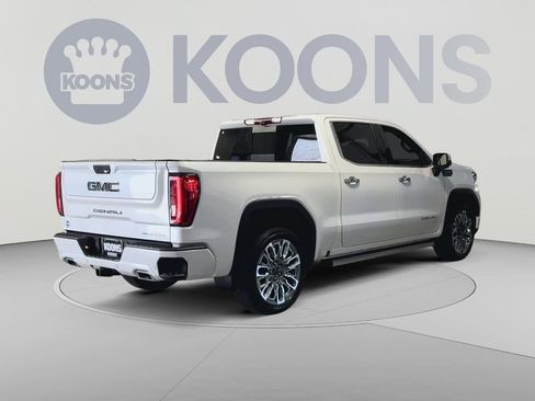 Used 2024 GMC Sierra 1500 Denali Ultimate AWD/4WD image 11
