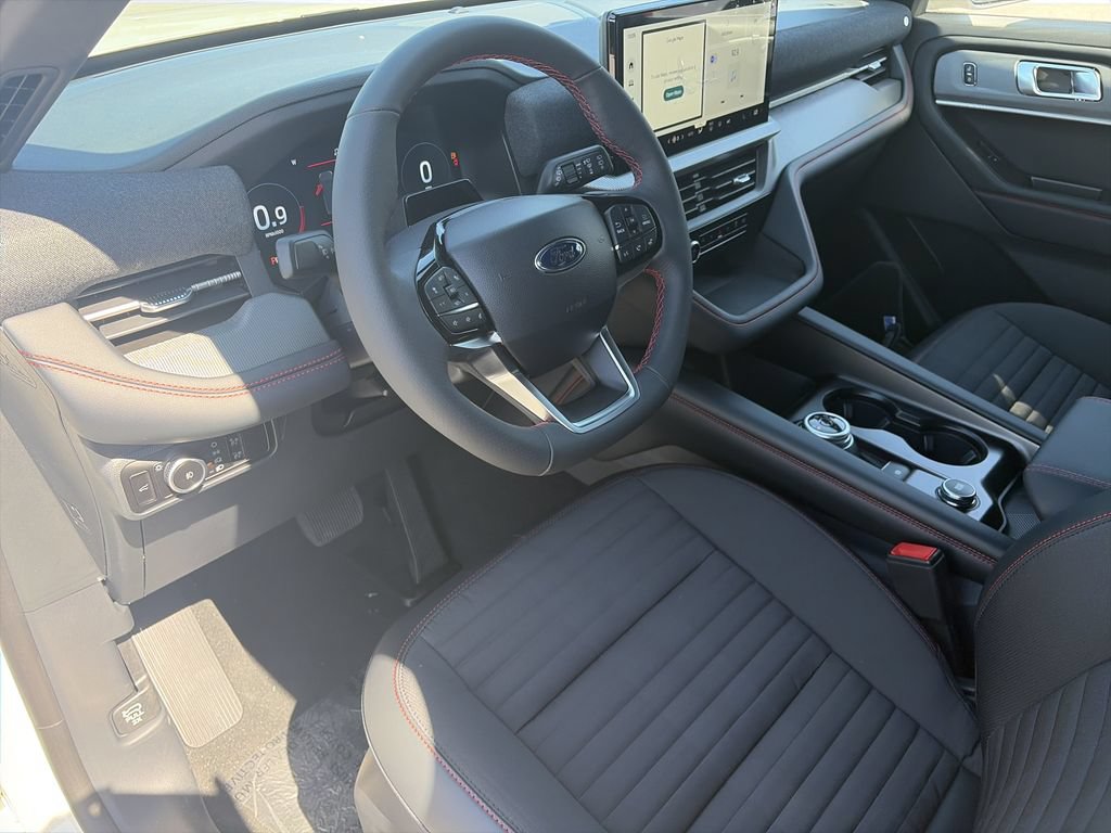 New 2026 Ford Explorer ST-Line w/ ST-Line Street Pack RWD image 11