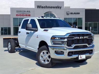 New 2026 RAM 3500 Tradesman w/ Chrome Appearance Group