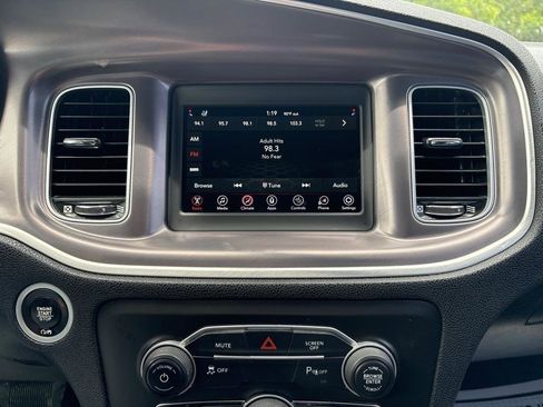 Used 2021 Dodge Charger SXT w/ Leather Interior Group image 23
