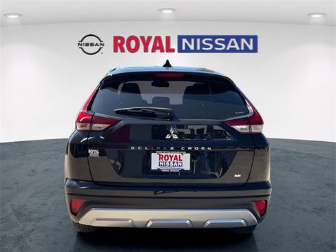 Used 2025 Mitsubishi Eclipse Cross SE image 6