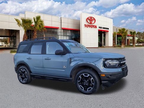 Used 2022 Ford Bronco Sport Outer Banks w/ Tech Package image 1