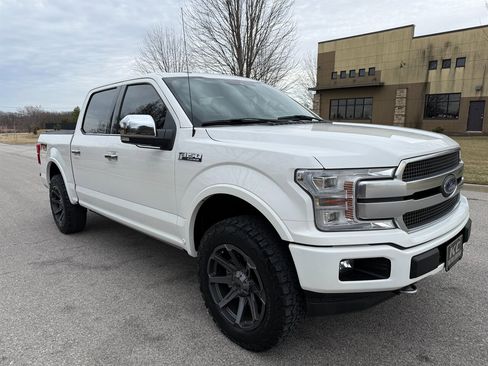 Used 2020 Ford F150 Platinum w/ Technology Package image 4