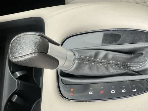 Certified 2024 Honda HR-V LX image 16
