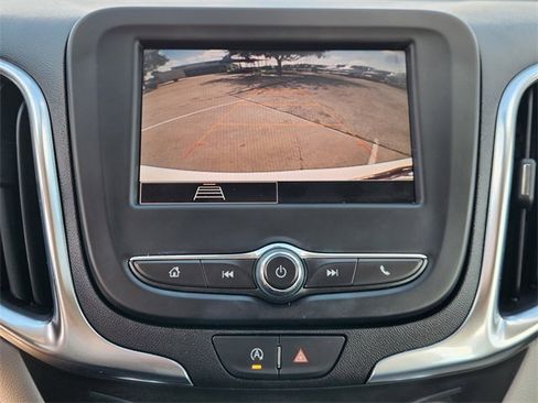 Used 2024 Chevrolet Equinox LS image 17
