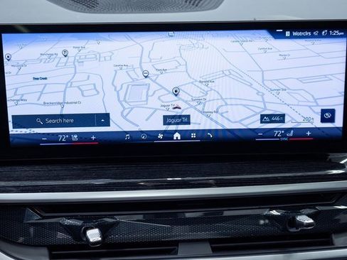 Used 2025 BMW X5 xDrive40i w/ M Sport Package image 16