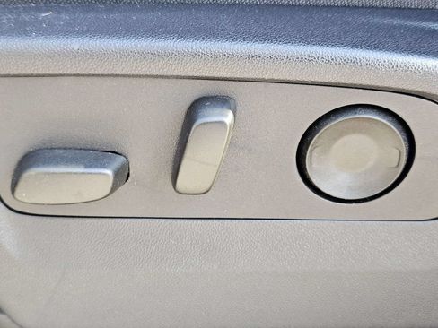 Used 2024 Chevrolet Silverado 1500 Custom RWD image 19