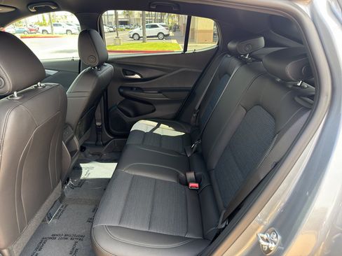 New 2026 Buick Envista Preferred FWD image 9