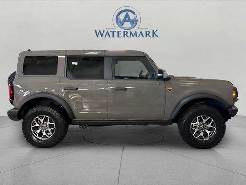Used 2025 Ford Bronco Badlands AWD/4WD image 5