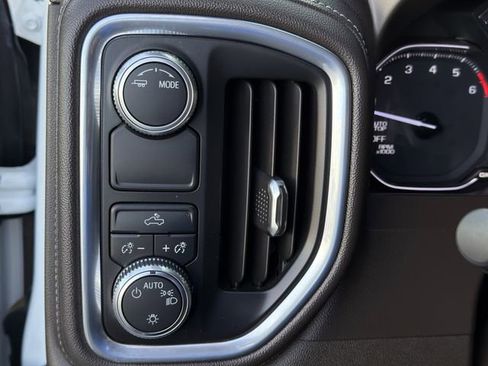 Used 2020 GMC Sierra 1500 SLE w/ SLE Value Package RWD image 26
