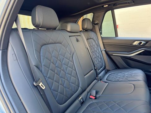 Used 2024 BMW X5 sDrive40i w/ M Sport Package RWD image 45