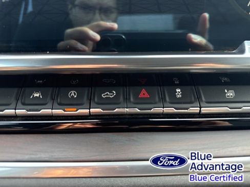 Used 2024 GMC Sierra 1500 SLT image 31